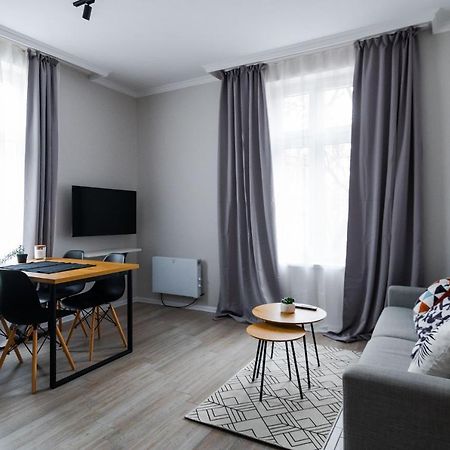 Boutique 2-Bedroom Apartment In Sofia Zewnętrze zdjęcie