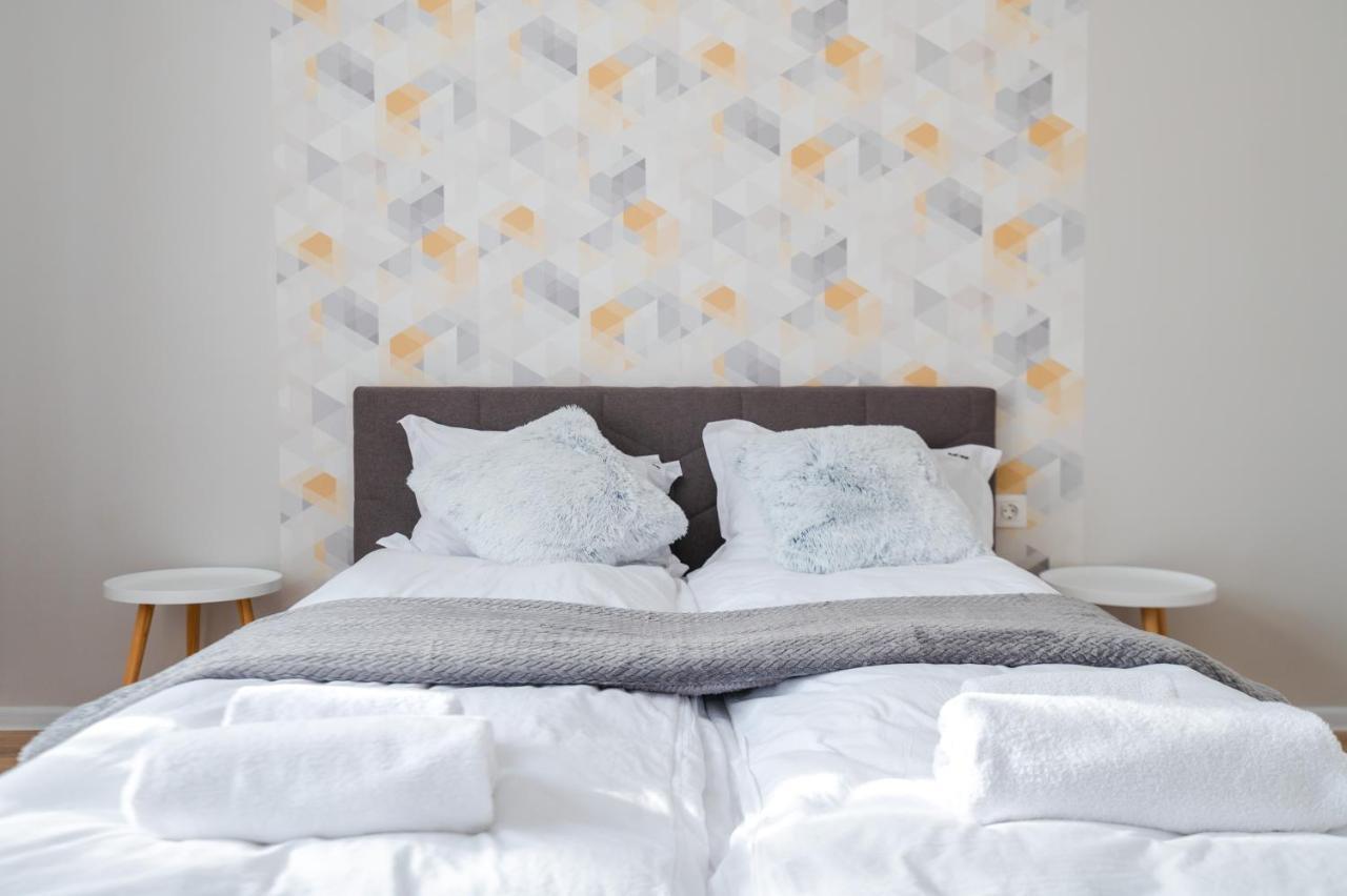 Boutique 2-Bedroom Apartment In Sofia Zewnętrze zdjęcie