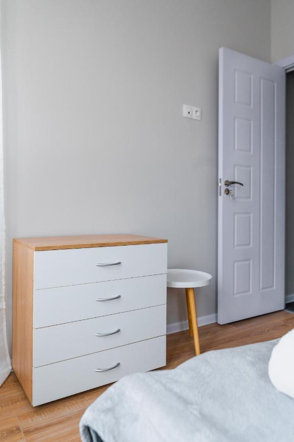 Boutique 2-Bedroom Apartment In Sofia Zewnętrze zdjęcie